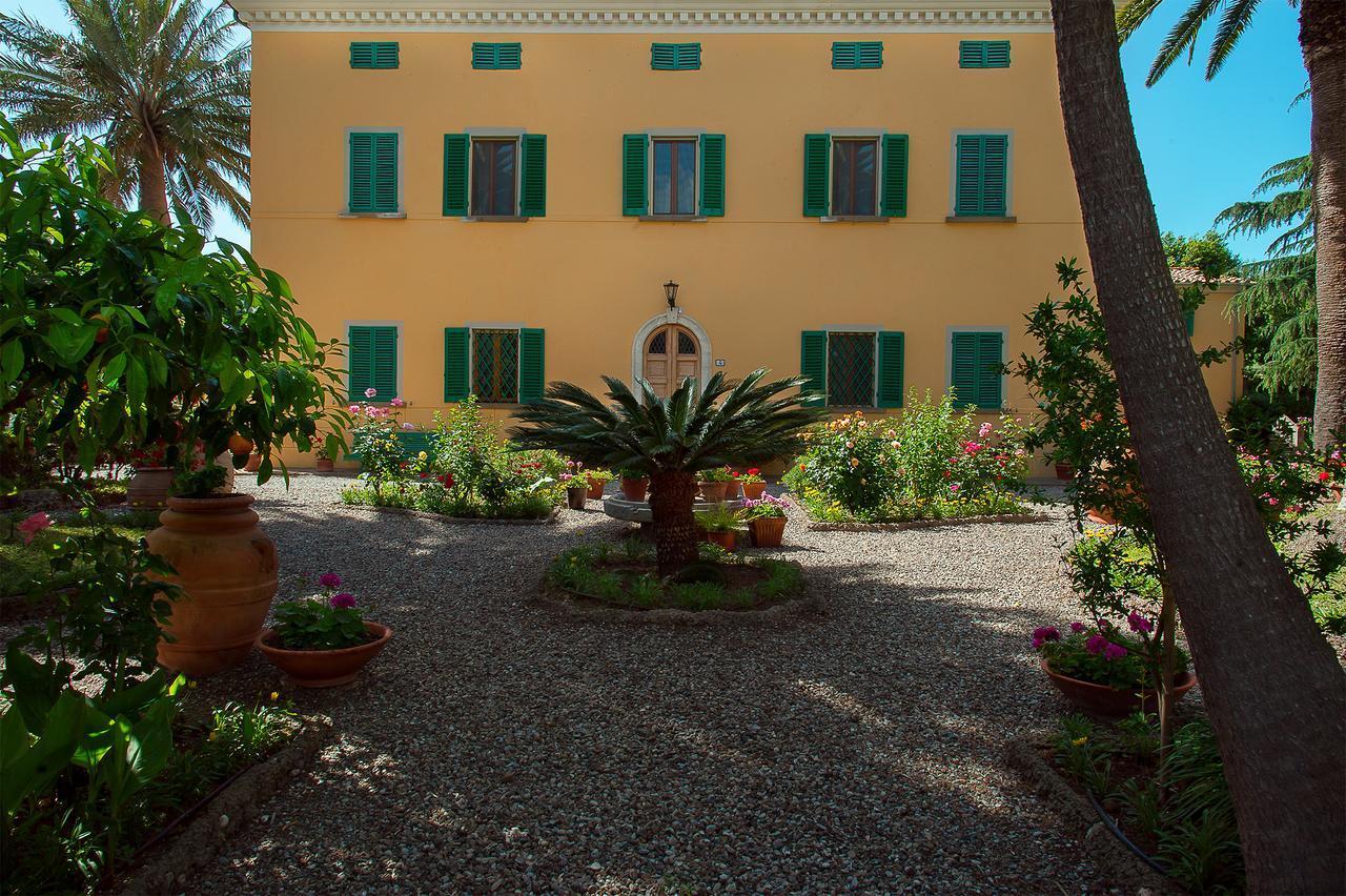 Villa Bengodi Фонтебланда Екстериор снимка