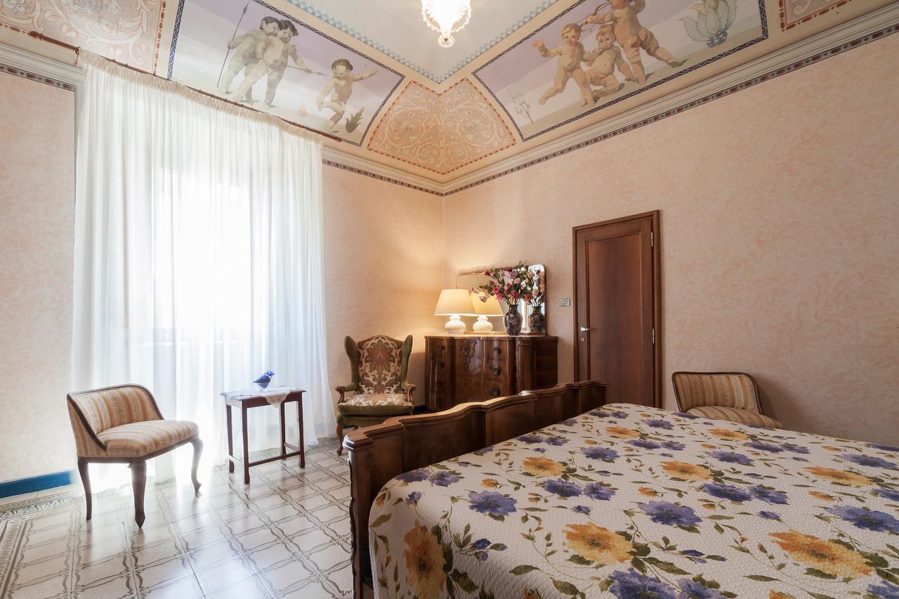 Villa Bengodi Фонтебланда Екстериор снимка